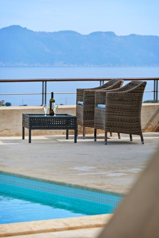 Olivia'S Villas Of Luxury Kalivia  Ngoại thất bức ảnh