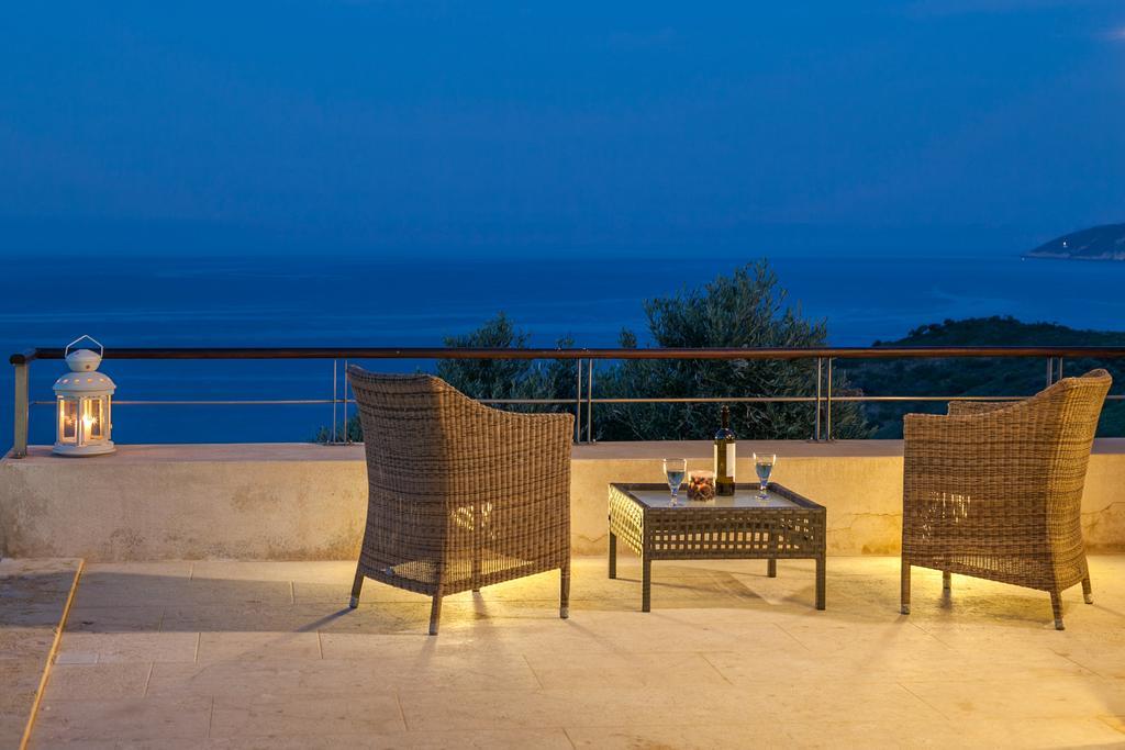 Olivia'S Villas Of Luxury Kalivia  Ngoại thất bức ảnh