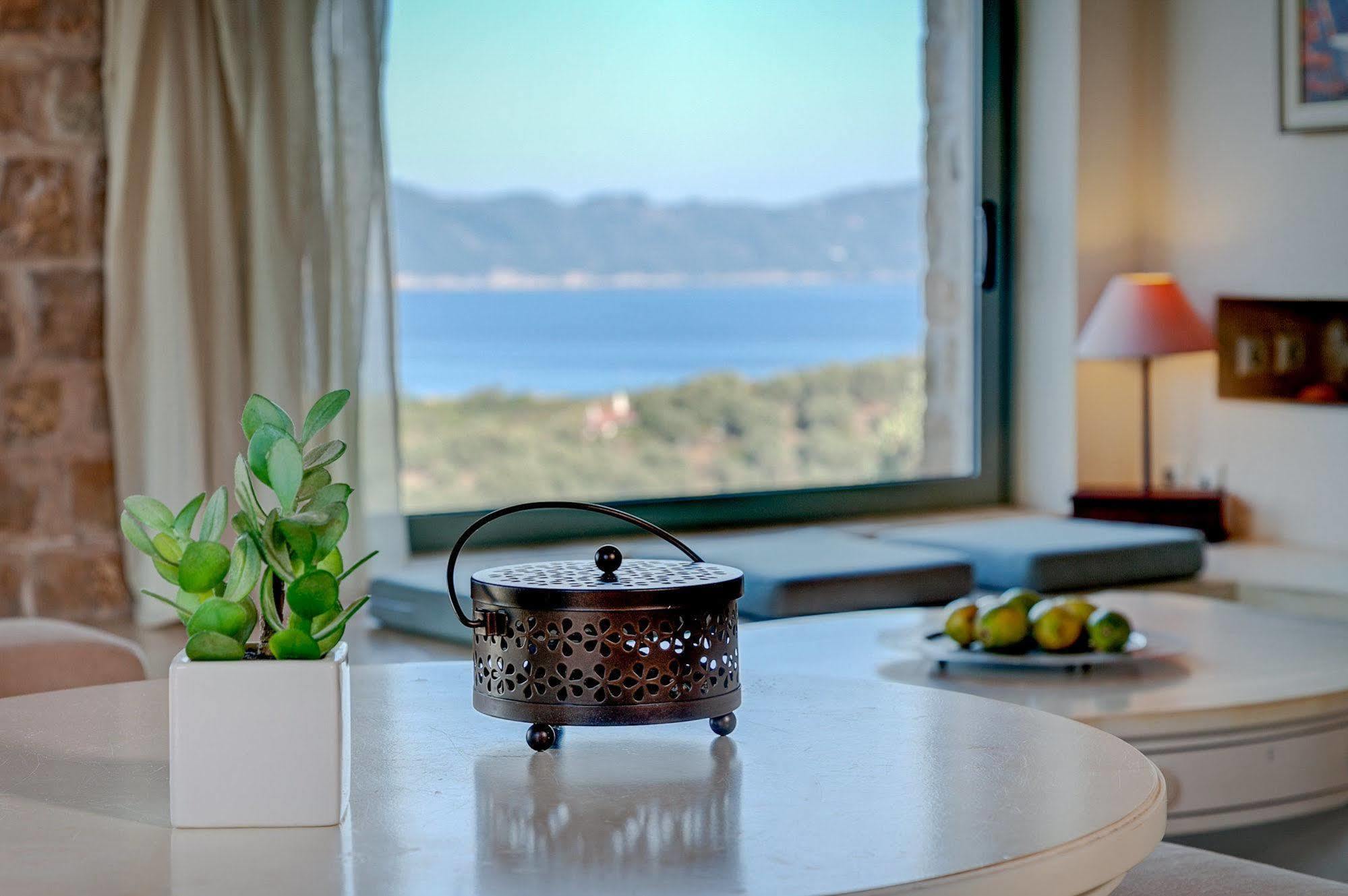 Olivia'S Villas Of Luxury Kalivia  Ngoại thất bức ảnh
