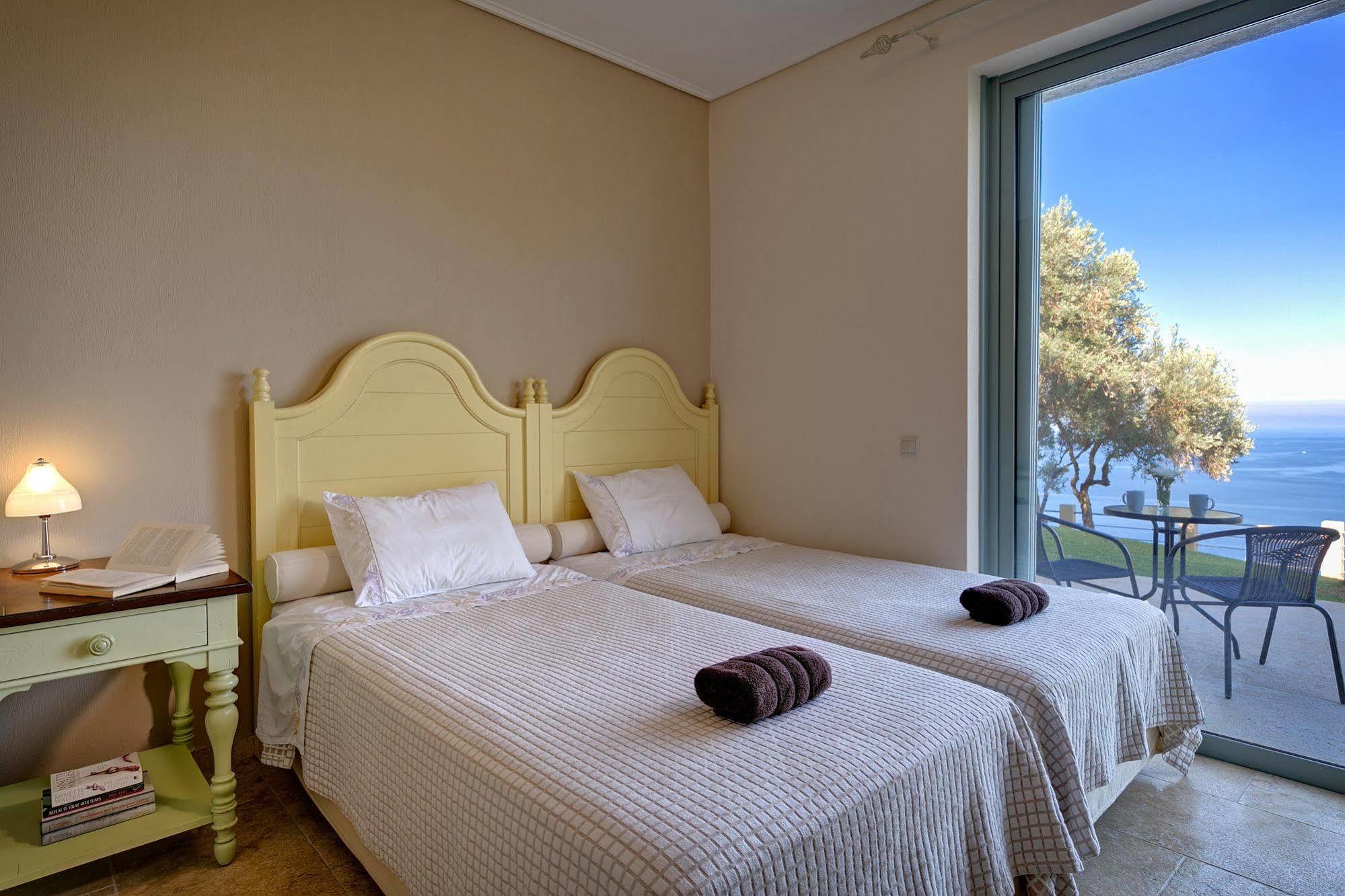 Olivia'S Villas Of Luxury Kalivia  Ngoại thất bức ảnh