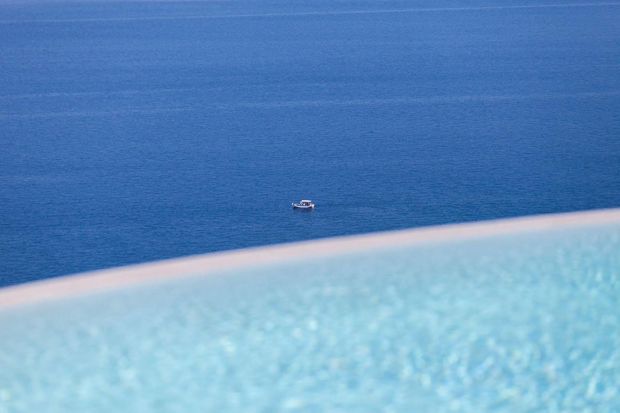 Olivia'S Villas Of Luxury Kalivia  Ngoại thất bức ảnh