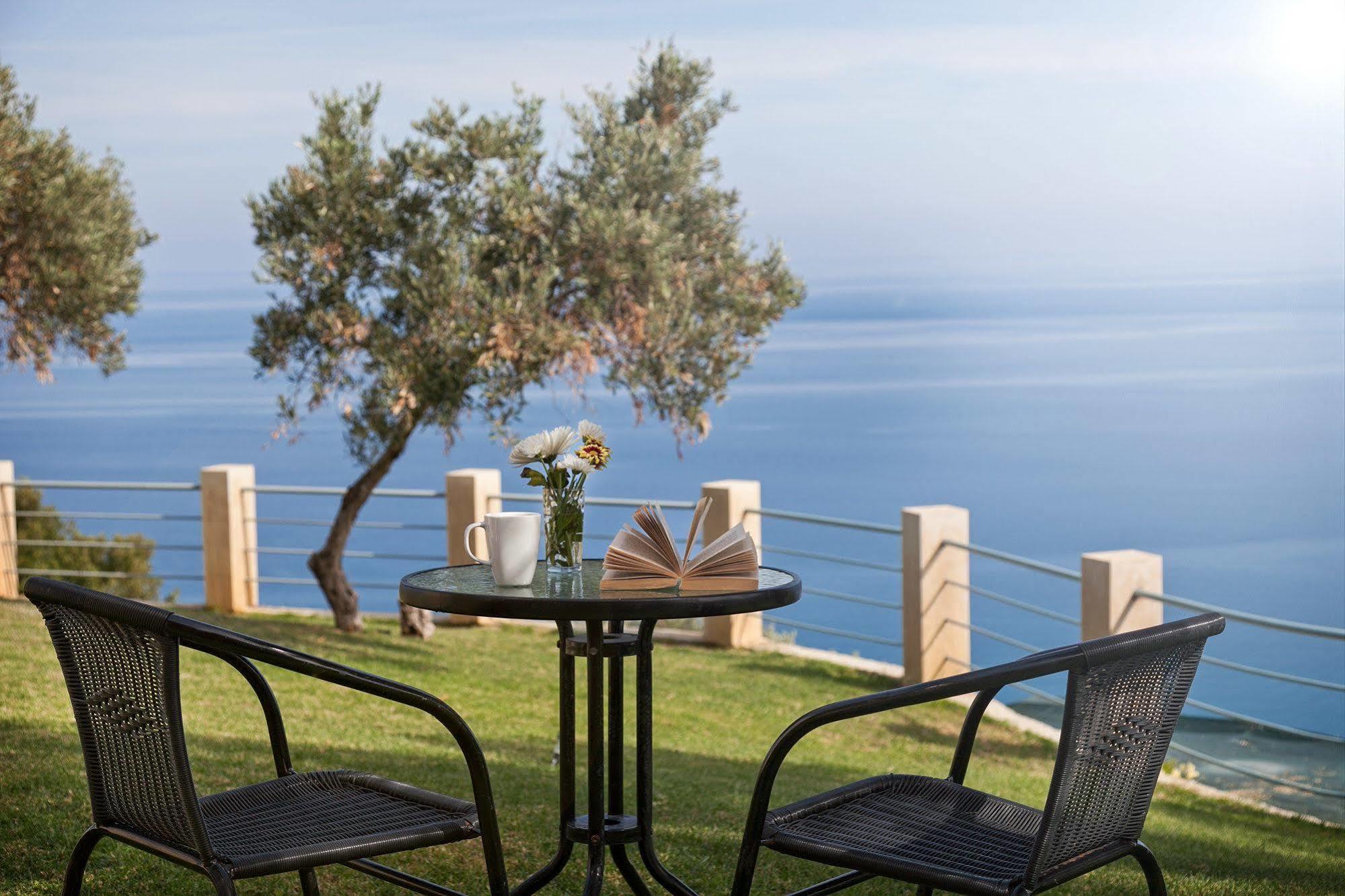 Olivia'S Villas Of Luxury Kalivia  Ngoại thất bức ảnh
